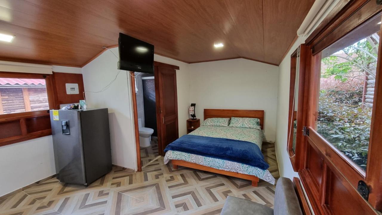 Villa Go Суеска Екстериор снимка